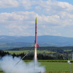 Ruzovy Panter na 800 Ns